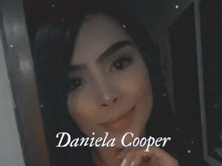 Daniela_Cooper