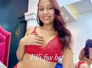 Elli_fox_hot