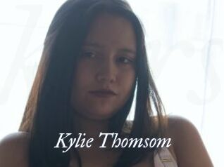 Kylie_Thomsom