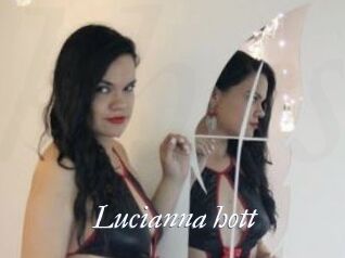 Lucianna_hott