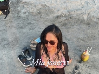 Mia_jones21