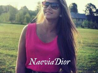 NaeviaDior