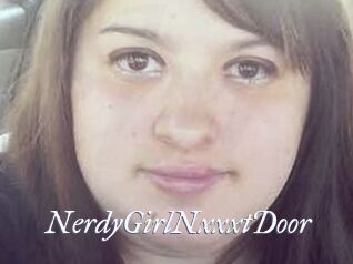 NerdyGirlNxxxtDoor