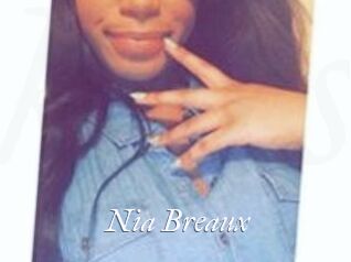 Nia_Breaux