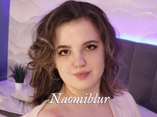 Naomiblur