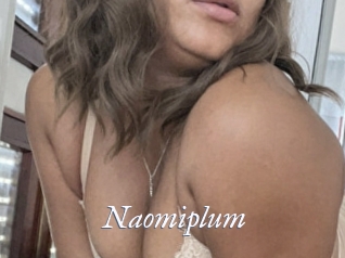 Naomiplum