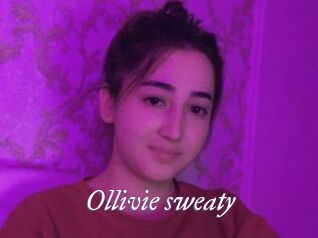 Ollivie_sweaty