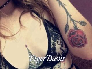 Piper_Davis