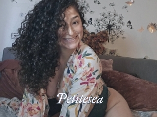 Petitesea