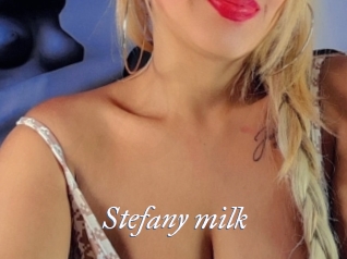 Stefany_milk