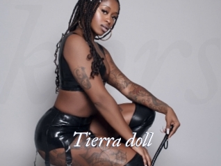 Tierra_doll