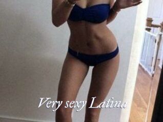 Very_sexy_Latina